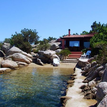 Villa Mica La Maddalena  Buitenkant foto
