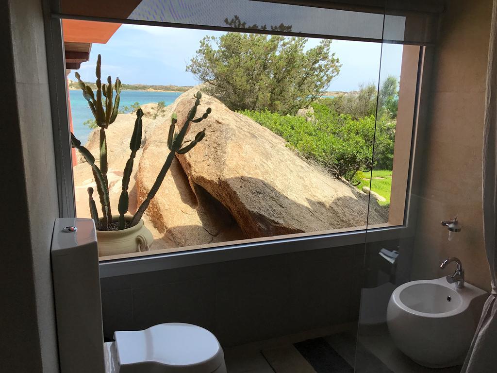 Villa Mica La Maddalena  Buitenkant foto