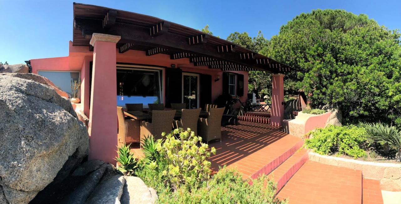 Villa Mica La Maddalena  Buitenkant foto