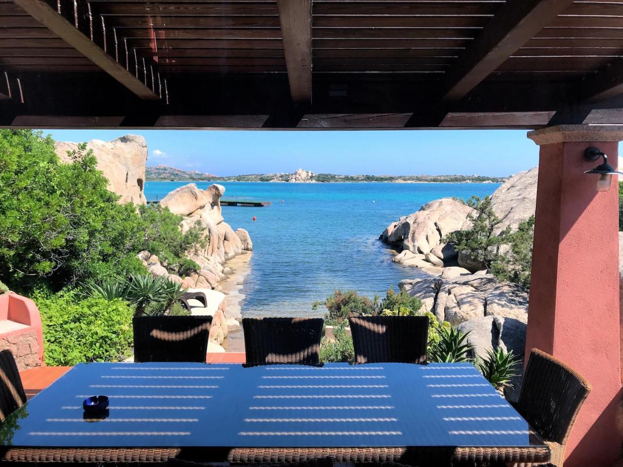 Villa Mica La Maddalena  Buitenkant foto
